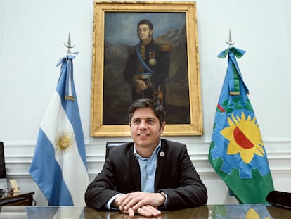 El gobernador de la provincia de Buenos Aires, Axel Kicillof, en su despacho de la ciudad de La Plata, (Argentina), el 10 de septiembre de 2024.