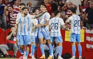 Fútbol/Segunda.- El Málaga salva su invicto ante un Granada negado