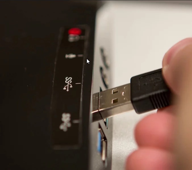  menunjukan perangkat usb yang tersambung