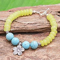 Agate beaded charm bracelet, 'Daisy in the Sunshine' - Yellow Agate Bracelet with Hill Tribe Silver Flower Charm