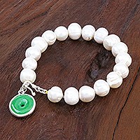 Cultured pearl and jade beaded bracelet, 'Lucky Pearl' - Artisan Crafted Jade and Cultured Pearl Bracelet