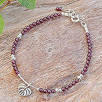 Garnet beaded pendant bracelet, 'Passionate Foliage' - Leafy Hill Tribe Natural Garnet Beaded Pendant Bracelet