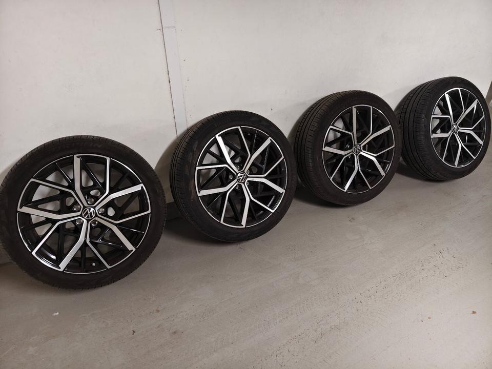 Original VW Tiguan Komplettrad Reifen Felge Cannes 20 Pirelli Sommerreifen