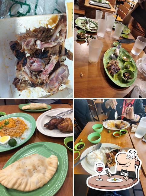 Food at Mang Inasal