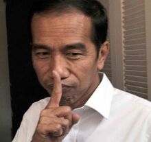 Jokowi Diam.jpg