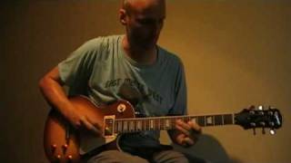 Video thumbnail for BLUES  -  Epiphone Les Paul Standard Plain-Top  Honey Burst - DEMO by Jam Tracks Guitar