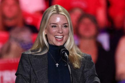 USA: Donald Trump nominiert Pam Bondi als US-Justizministerin