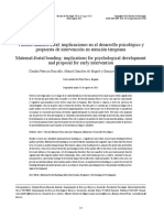 Diversas investigaciones en el campo de la salud identifican el vínculo materno-fetal como un precedente significativo de la vinculación post-natal entre la madre y su bebé. El vínculo materno-fetal se asocia con aspectos emocionales y cognitivos que permiten recrear al feto como otro ser humano. Este vínculo se expresa, a través de prácticas de salud dirigidas a buscar la protección y el bienestar del feto. Por otra parte se constata que el estado psicológico de la madre influye en el feto, tanto a nivel neurocomportamental y en las alteraciones en el desarrollo que se manifiestan así mismo en el periodo post-natal, afectando significativamente la relación madre-bebé. Por tanto cabe proponer que las prácticas de atención temprana se extiendan al periodo prenatal como estrategia de prevención, repercutiendo favorablemente en la salud materno-infantil. Para ello se plantea un modelo de intervención interdisciplinar, centrado en el vínculo materno-fetal como factor protector del vínculo 