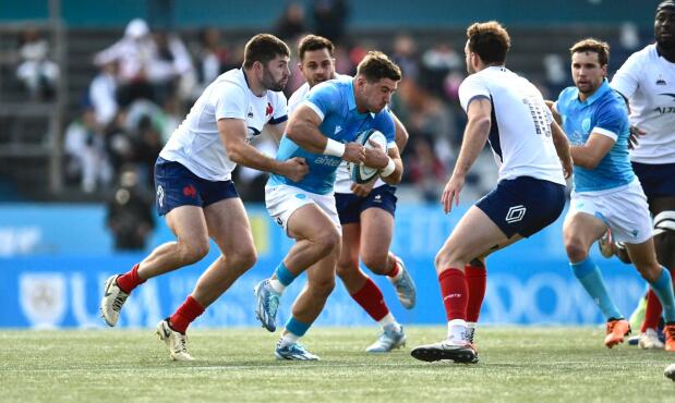 Felipe Arcos Pérez en el amistoso internacional entre Los Teros y Francia en el Estadio Charrúa.