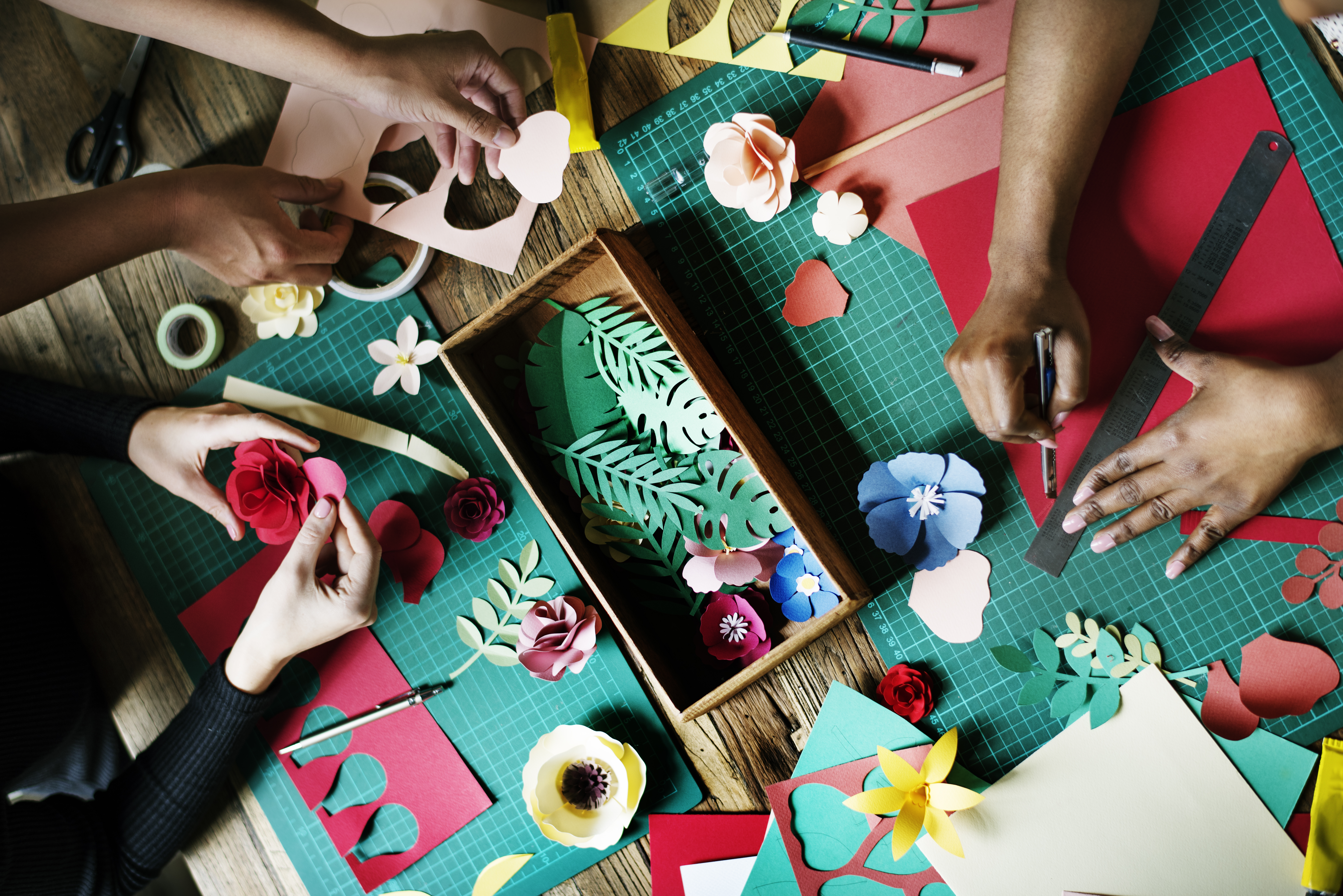 Start Crafting Today With These Simple Tips - Arts & Crafts for You