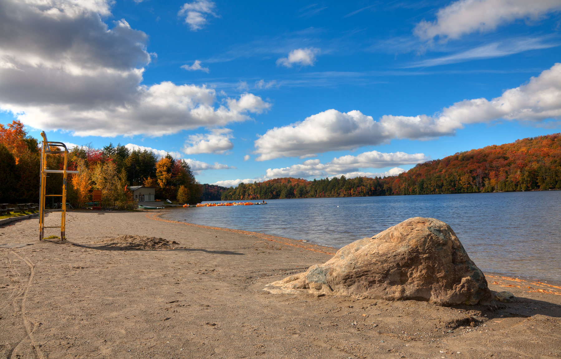 Lac stukely - hdr photo