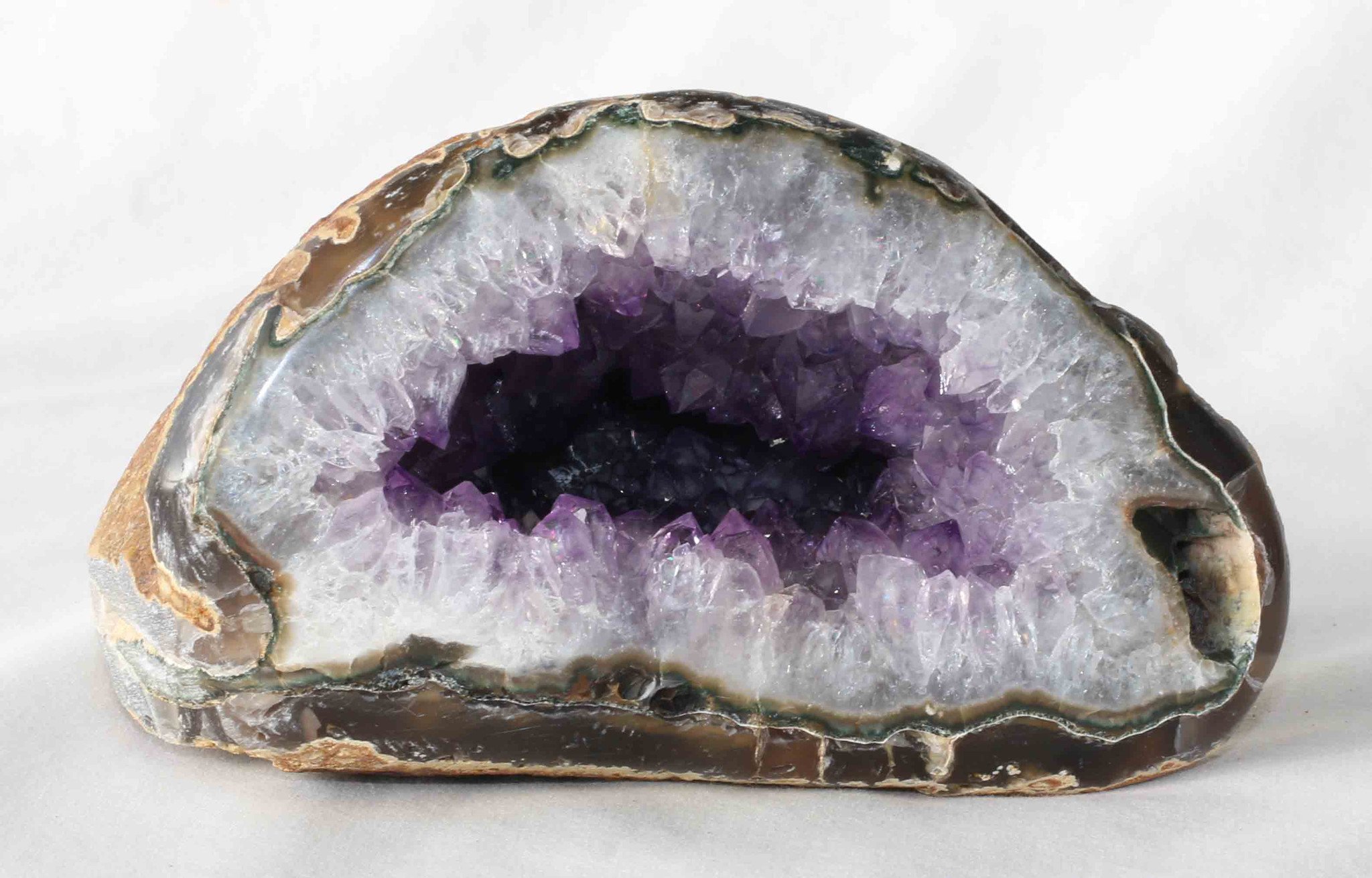 Amethyst Agate Quartz Crystal Geode - A86 – Indigo Art & Crystals