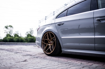 Volkswagen japan racing wheels details