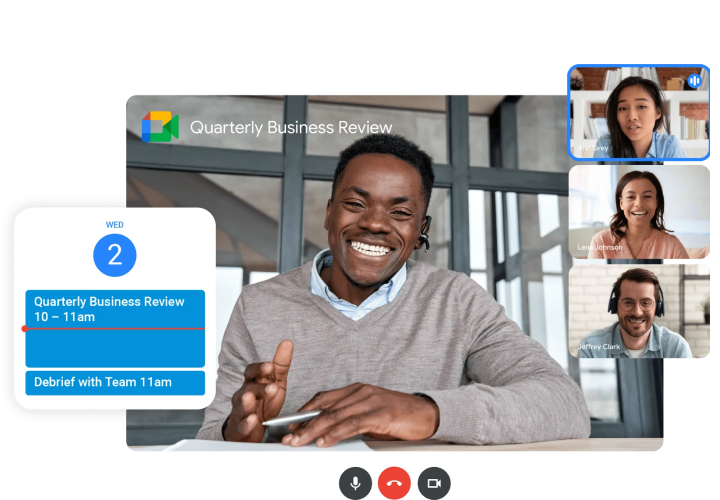 Revisión trimestral de un negocio en Google Meet con cuatro personas.  