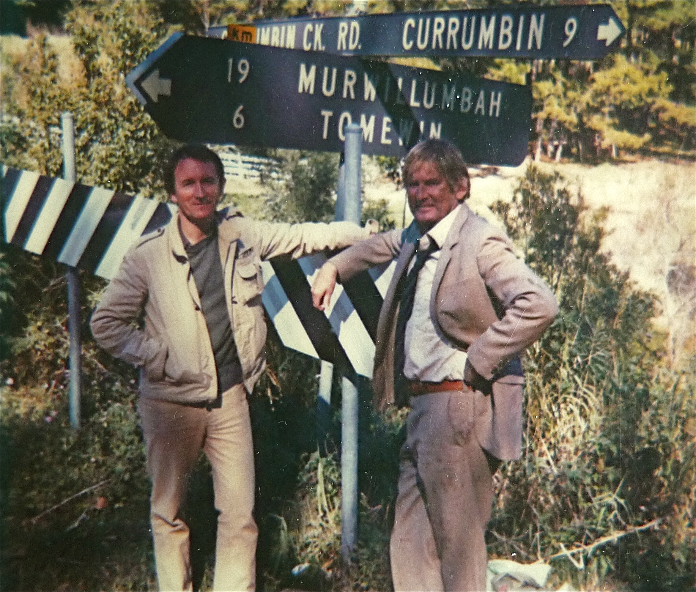 Ray Barrett and Carl Schultz in Goodbye Paradise (1982)