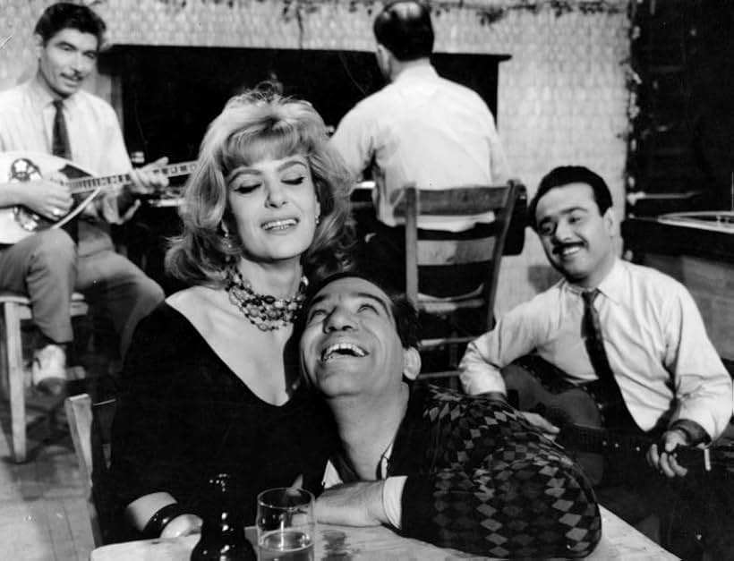 Melina Mercouri and Titos Vandis in Never on Sunday (1960)