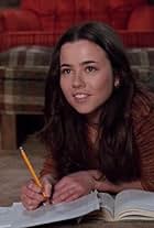 Linda Cardellini in Freaks and Geeks (1999)