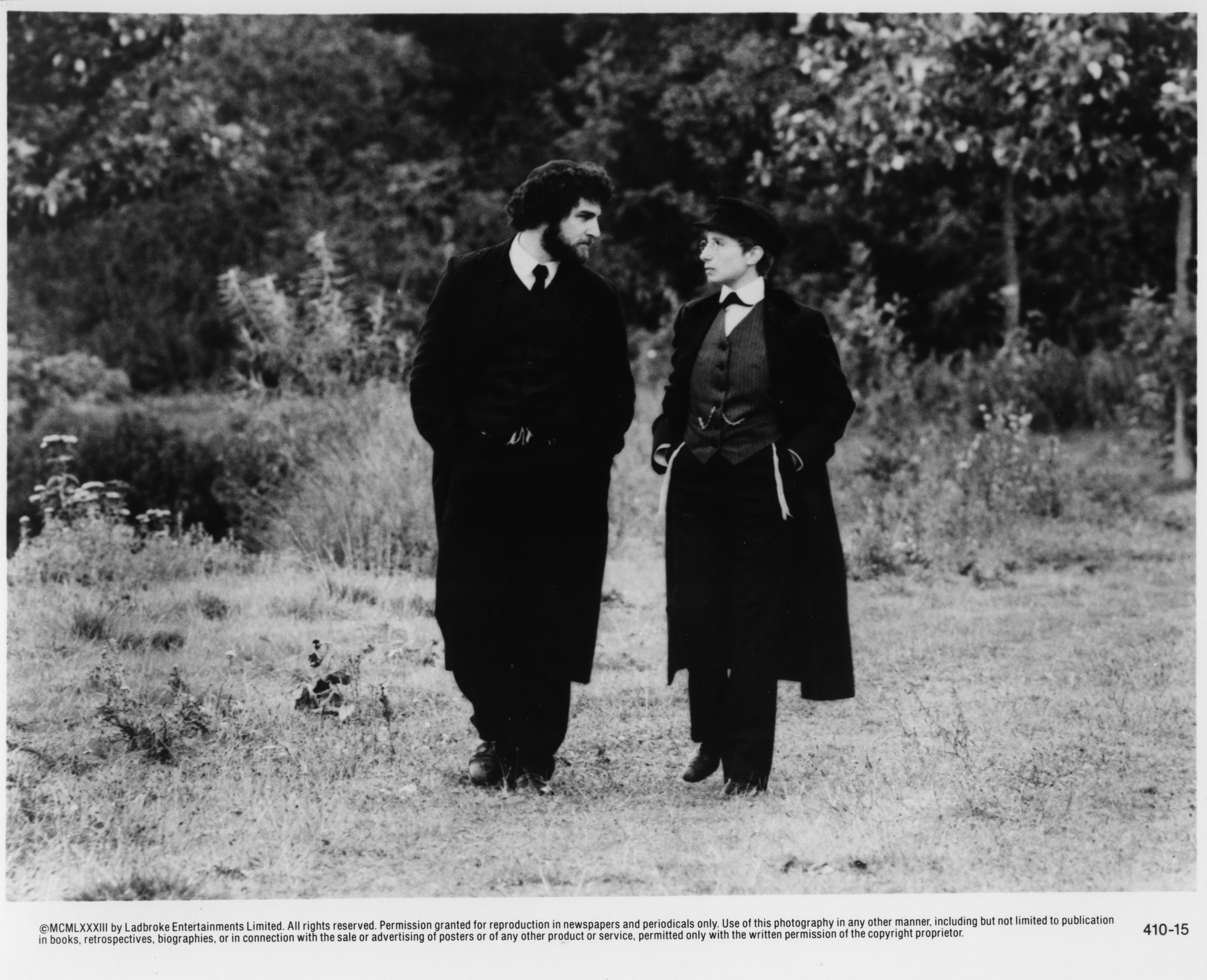 Barbra Streisand and Mandy Patinkin in Yentl (1983)