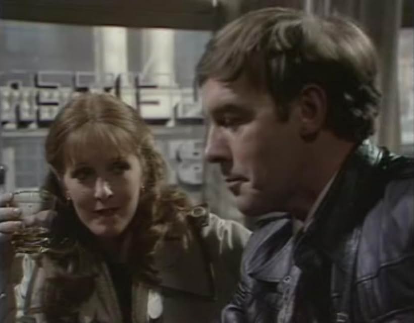 Patricia Hodge and Michael Jayston in Quiller (1975)