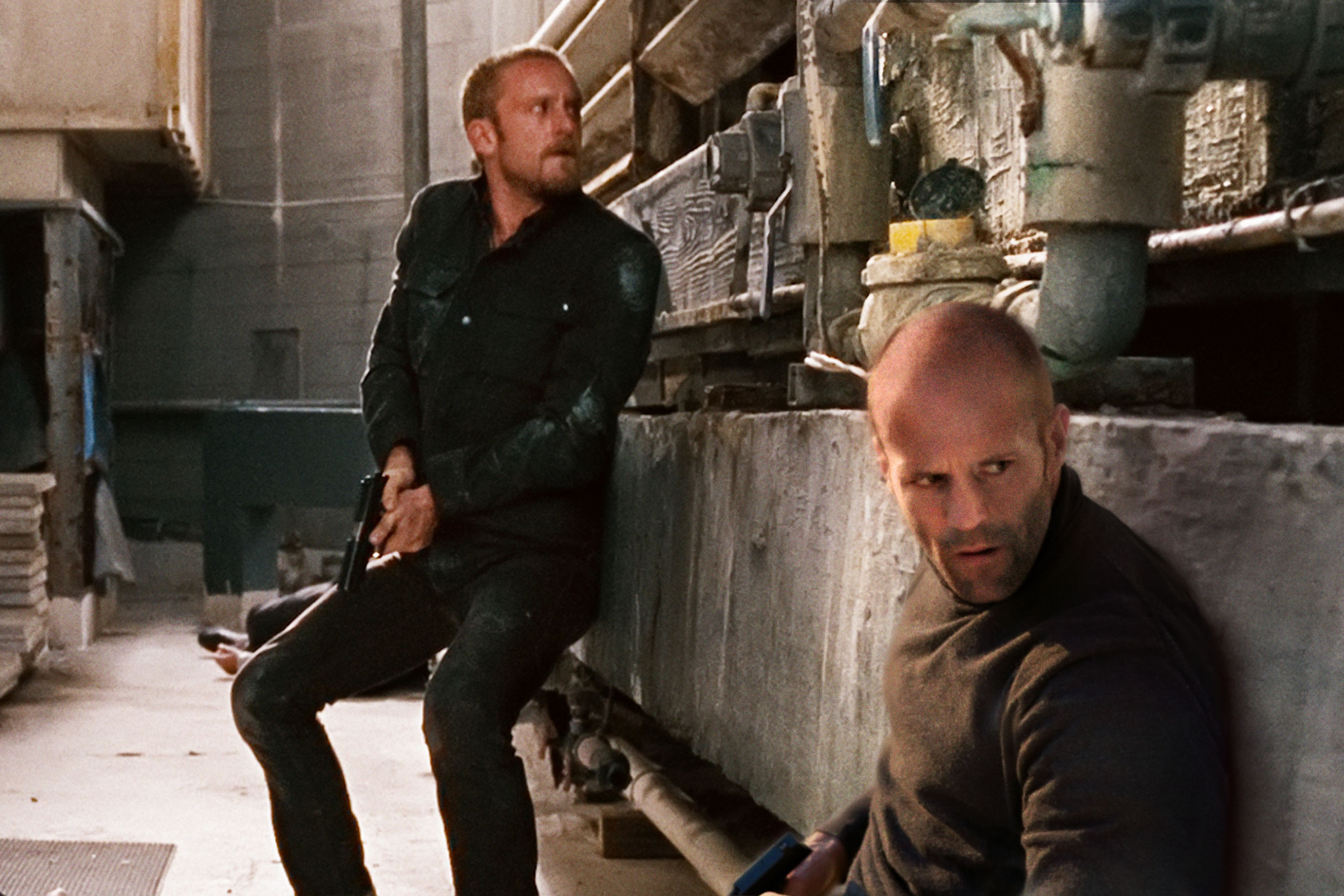 Ben Foster and Jason Statham in The Mechanic (2011)