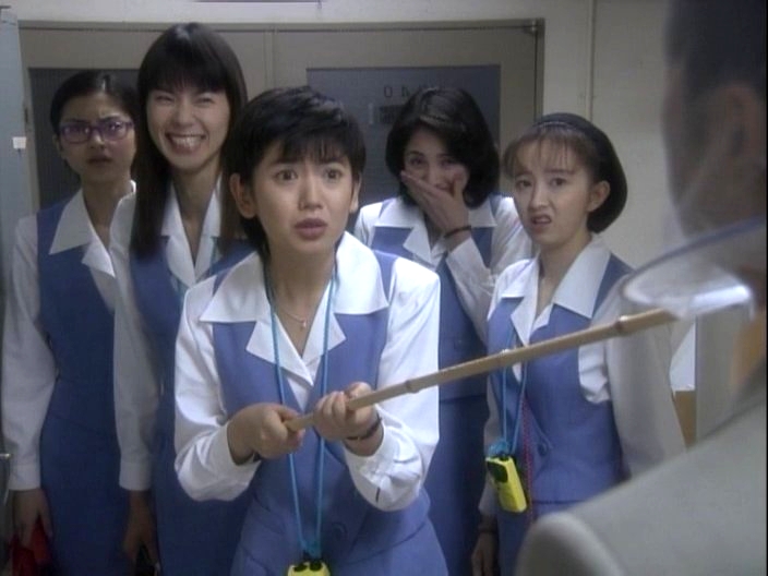 Makiko Esumi, Mai Hôshô, Kotomi Kyôno, Atsuko Sakurai, and Yumiko Takahashi in Shomuni (1998)