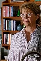 Annette Bening in The Delaneys (2024)