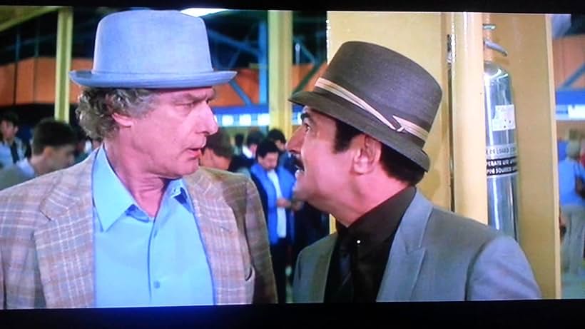 Stuart Margolin and Richard Mulligan in A Fine Mess (1986)