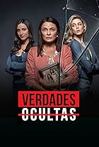 Marcela Medel, Camila Hirane, and Carmen Zabala in Verdades Ocultas (2017)