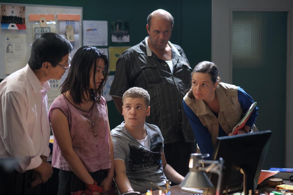 Bernard Destouches, Anne Girouard, and Clément Brun in No Limit (2012)