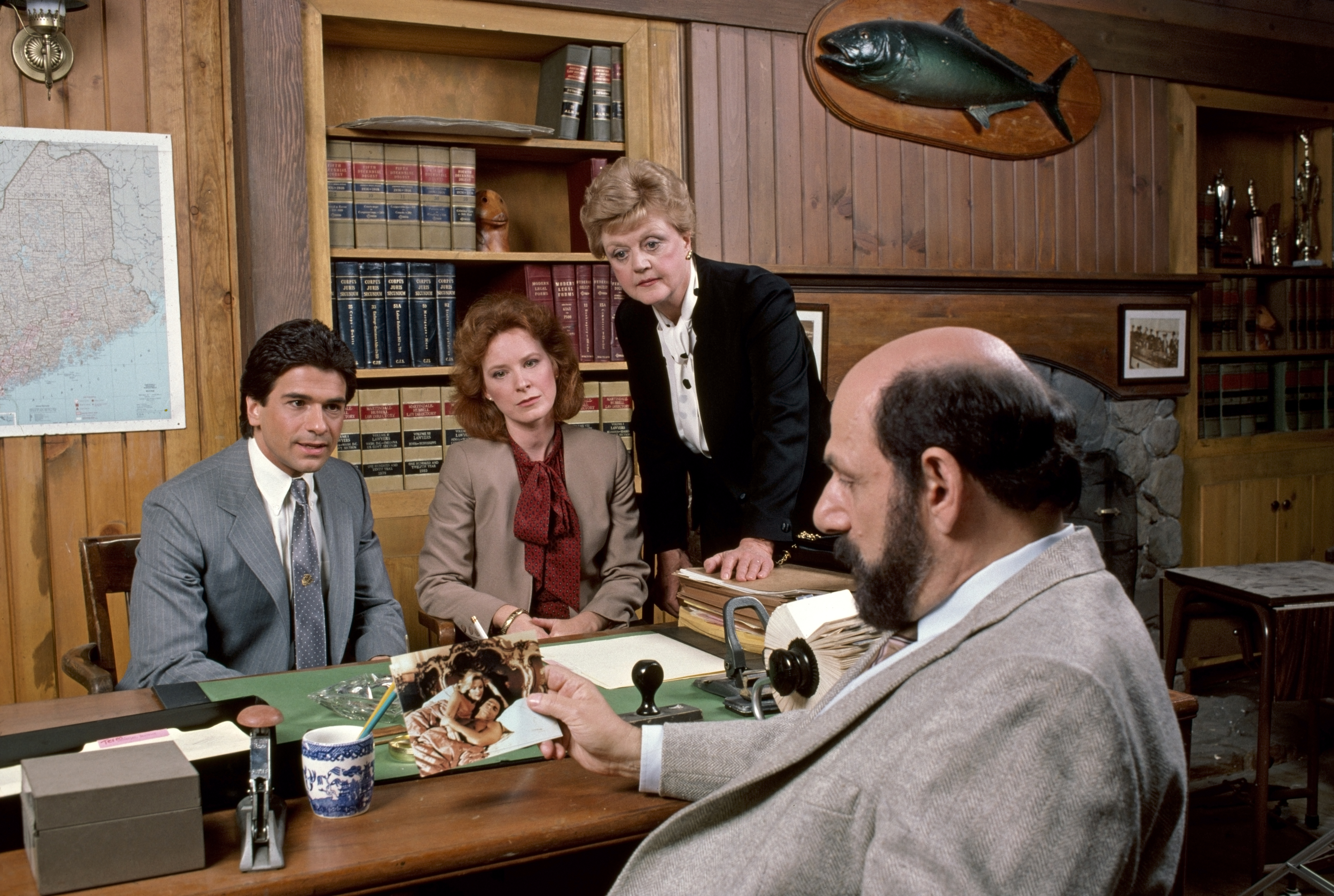 Angela Lansbury, Herschel Bernardi, Linda Kelsey, and Mark Shera in Murder, She Wrote (1984)