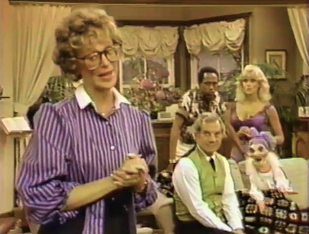 Wayland Flowers, Johnny Haymer, Ty Henderson, Judy Landers, and Susan Tolsky in Madame's Place (1982)