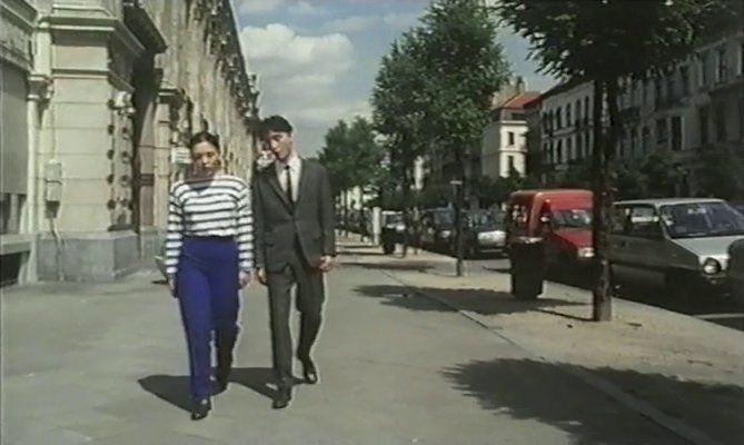 Circé Lethem and Julien Rassam in Portrait d'une jeune fille de la fin des années 60 à Bruxelles (1994)