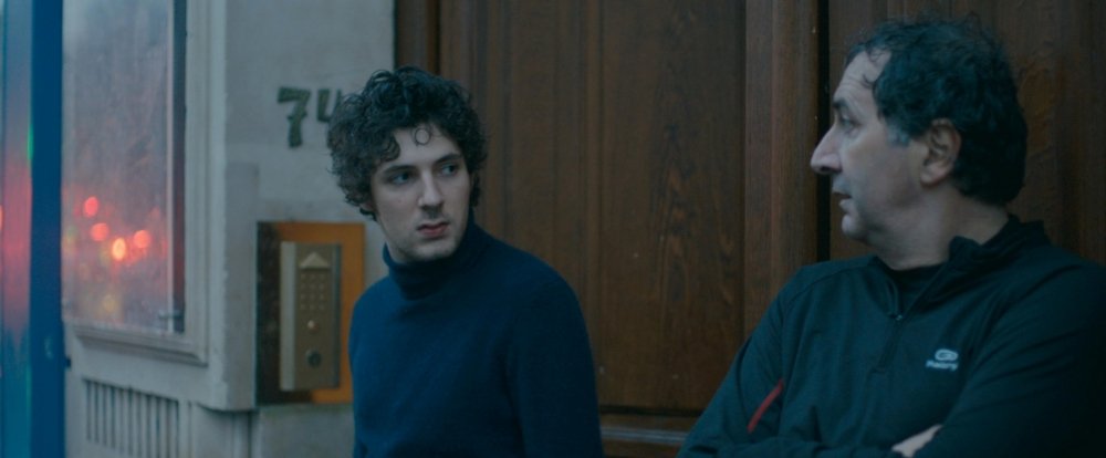 François Morel and Vincent Lacoste in Après Suzanne (2016)