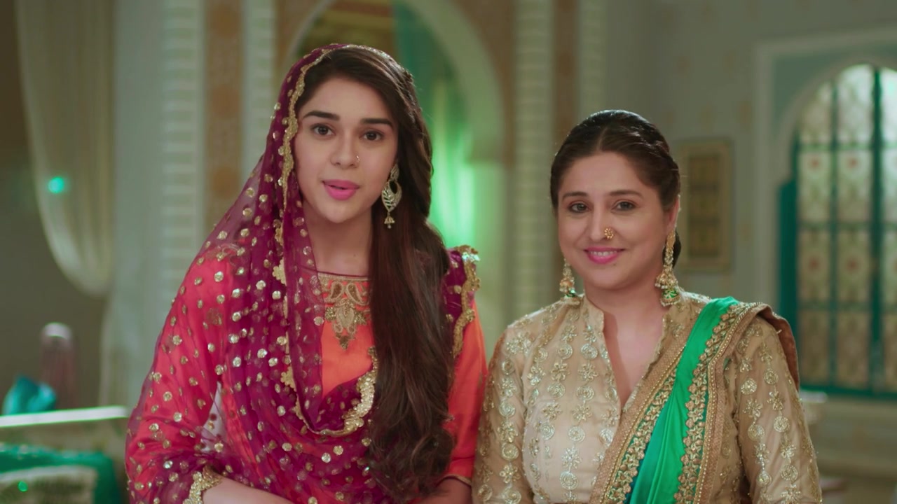 Gunn Kansara and Eisha Singh in Ishq Subhan Allah (2018)