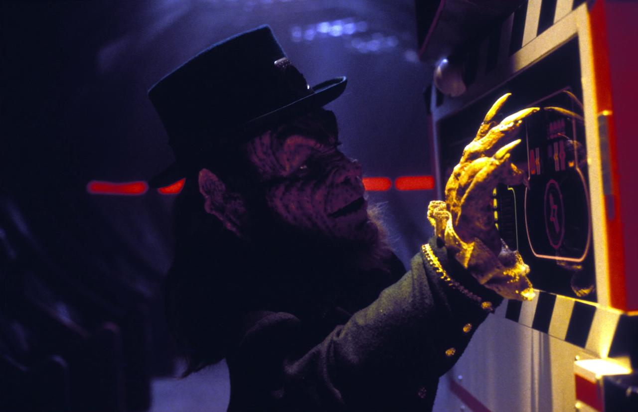 Warwick Davis in Leprechaun 4: In Space (1996)