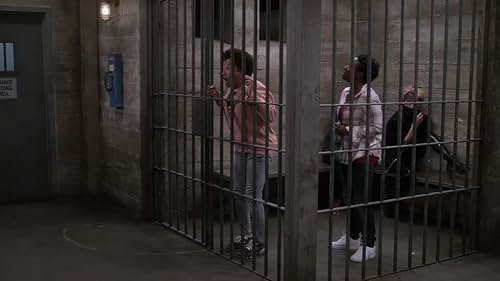 Sc.1 Luanne is stuck in jail while having a bathroom emergency. (w/Wanda Sykes & Mike Epps)

Sc. 2 Lucretia bails out Luanne and Regina isn't happy about it. (w/Wanda Sykes & Kim Fields)