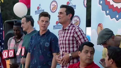 Modern Family - Rhoda Hodack Hotdog champ