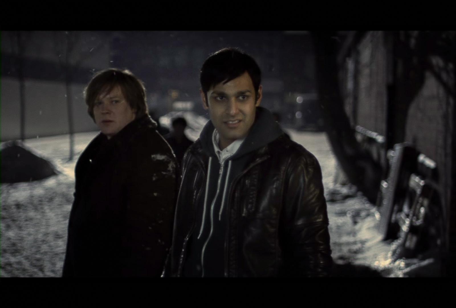 Atta Yaqub and Christoph Franken in Fernes Land (2011)