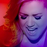 Kelly Clarkson in Kelly Clarkson: Heartbeat Song (2015)