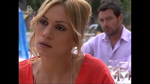 Lina Sakka and Iosif Marinakis in Oi istories tou astynomou Beka (2006)