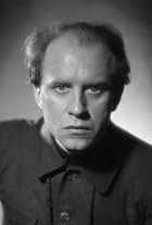 Werner Hinz in White Slaves (1937)