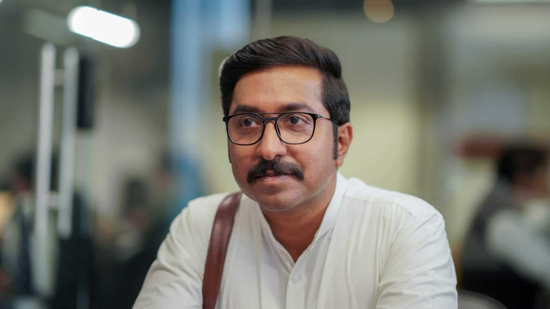 Vineeth Sreenivasan in Mukundan Unni Associates (2022)