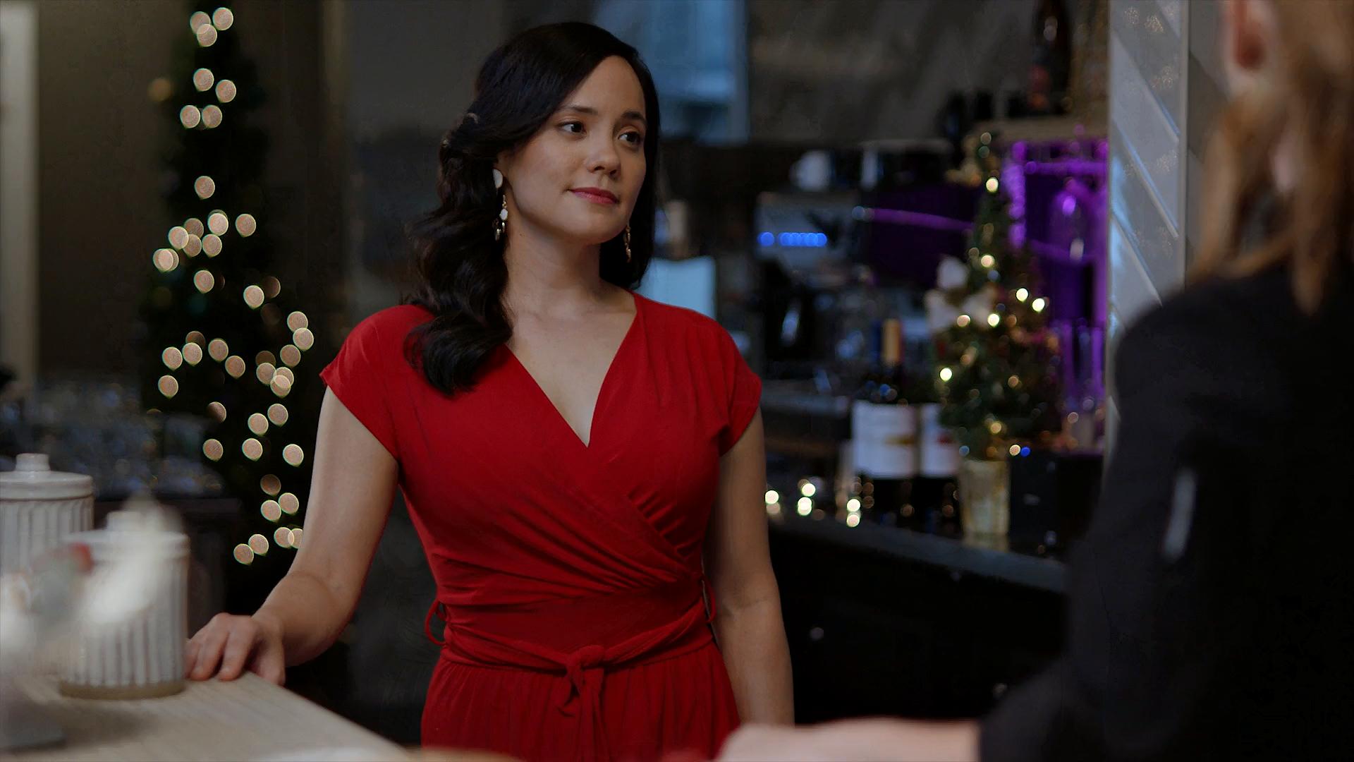 Lana McKissack in Christmas on the Menu (2020)