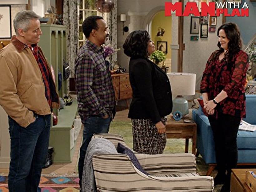 Matt LeBlanc, Tim Meadows, Sherri Shepherd, and Liza Snyder in Man with a Plan (2016)