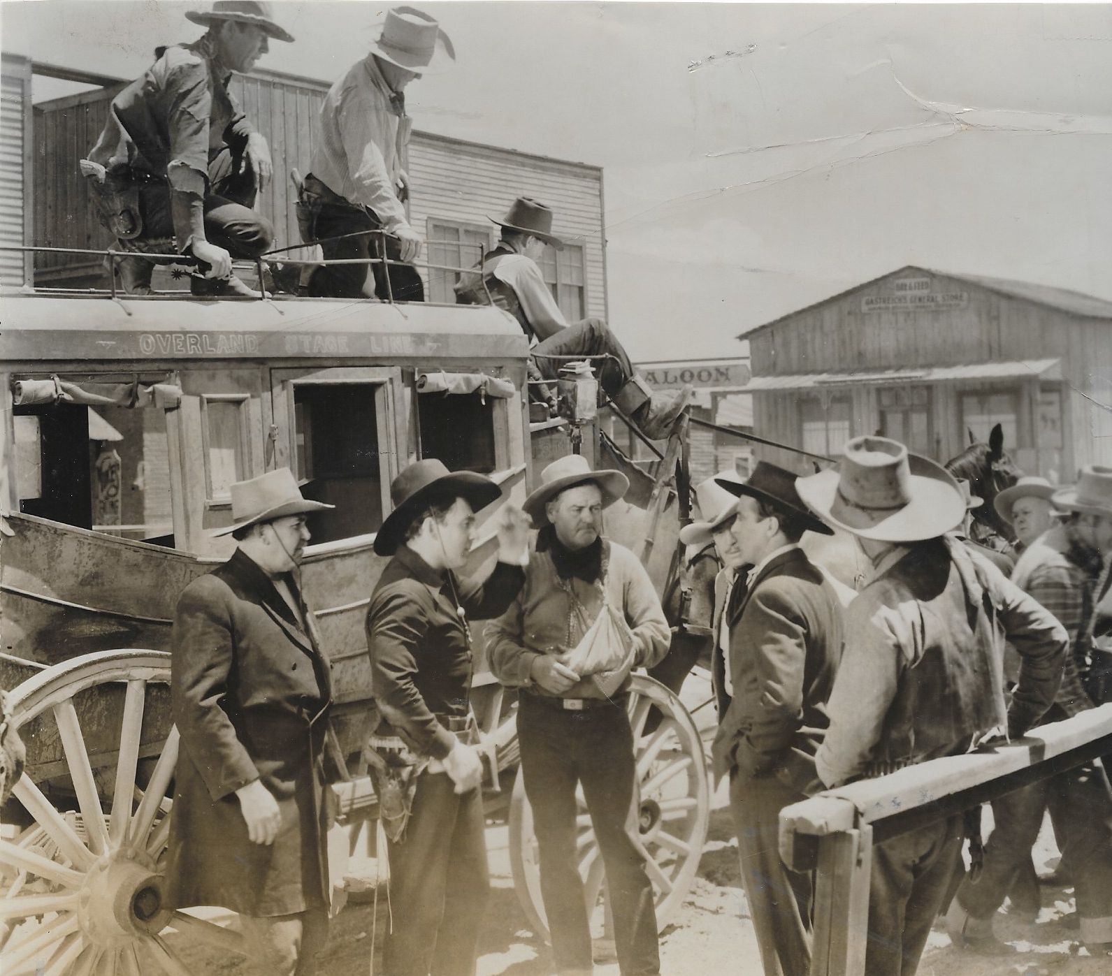 Sid Jordan, Cactus Mack, LeRoy Mason, George O'Brien, William Royle, and Slim Whitaker in The Fighting Gringo (1939)