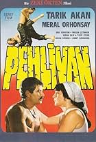 Tarik Akan and Meral Orhonsay in Pehlivan (1984)