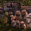 William Shatner, Catherine O'Hara, Steve Carell, Eugene Levy, Garry Shandling, Wanda Sykes, Avril Lavigne, Shane Baumel, Madison Davenport, and Sami Kirkpatrick in Over the Hedge (2006)