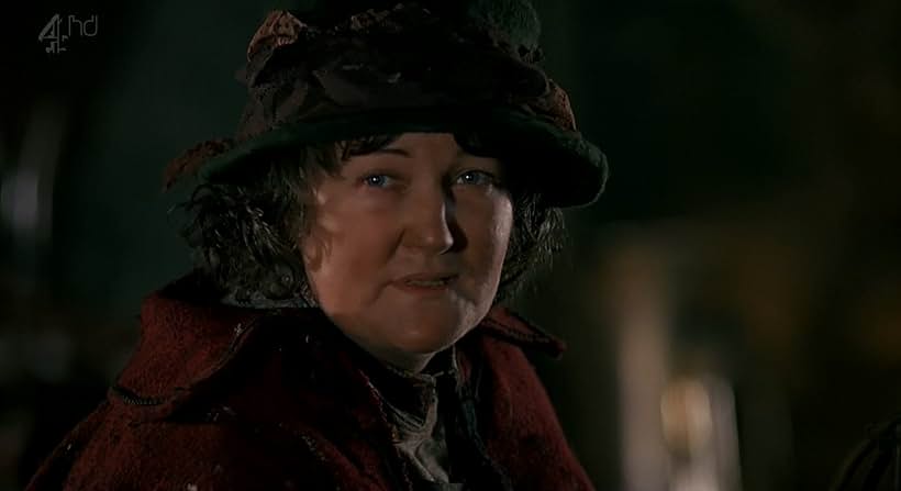 Brenda Fricker in Home Alone 2: Lost in New York (1992)