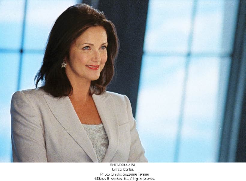 Lynda Carter in Sky High (2005)