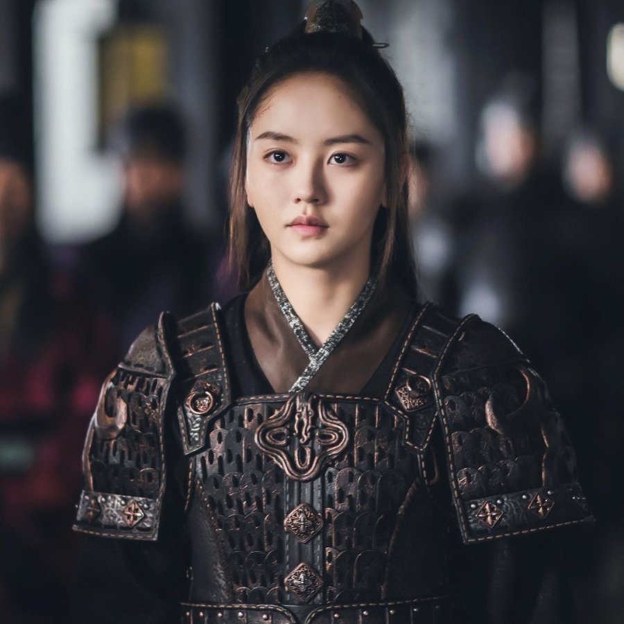 Kim So-hyun in River Where the Moon Rises (2021)